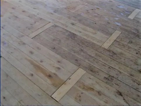 houten vloer gelegd p/m